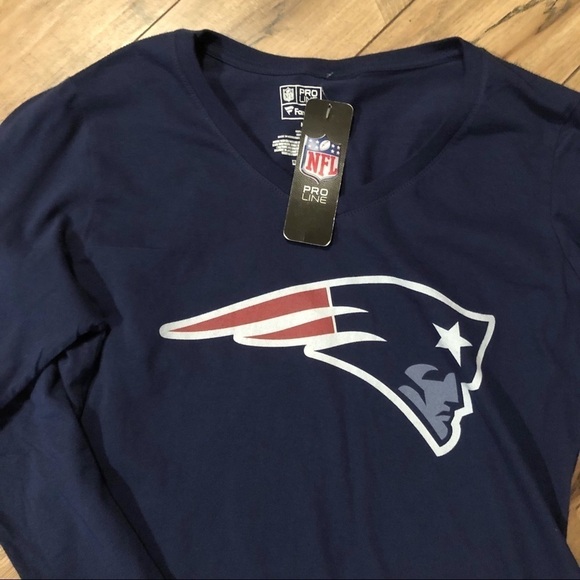 NWT New England Patriots long sleeve tee - Picture 2 of 7